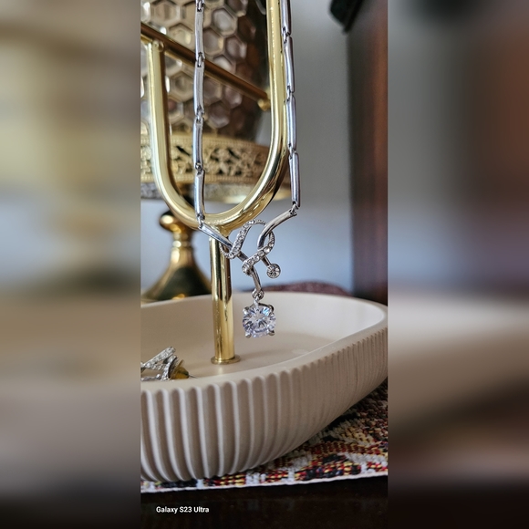 Necklace set. - Picture 5 of 8